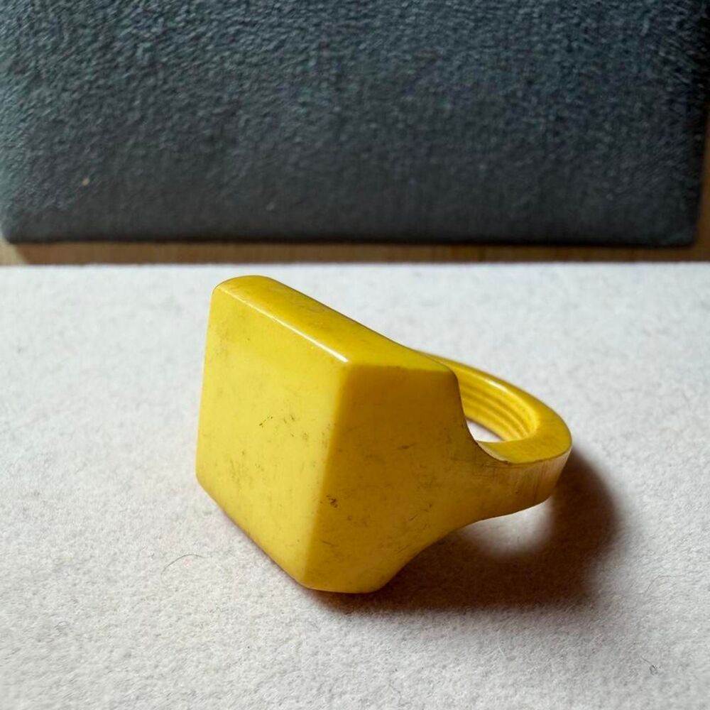 Women's Yellow Jewelry
